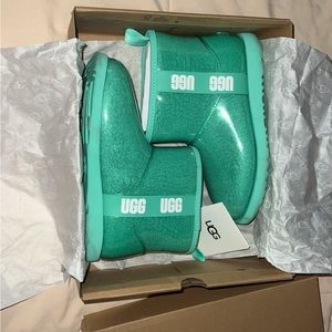 Ugg classic clear mini boot